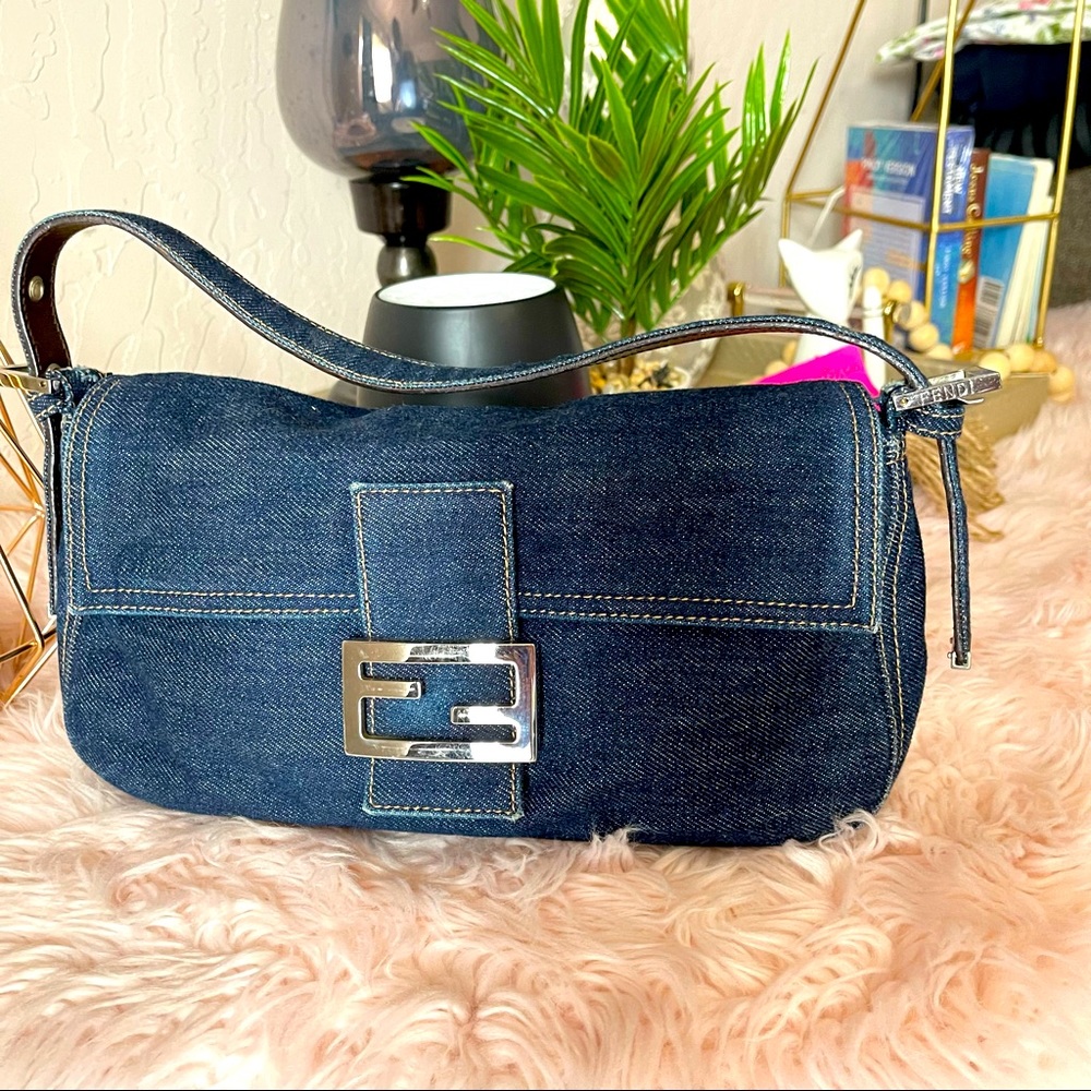 🔥🔥🔥SOLD SOLD SOLD Vintage FENDI Denim Baquette🔥🔥🔥💯AUTHENTIC